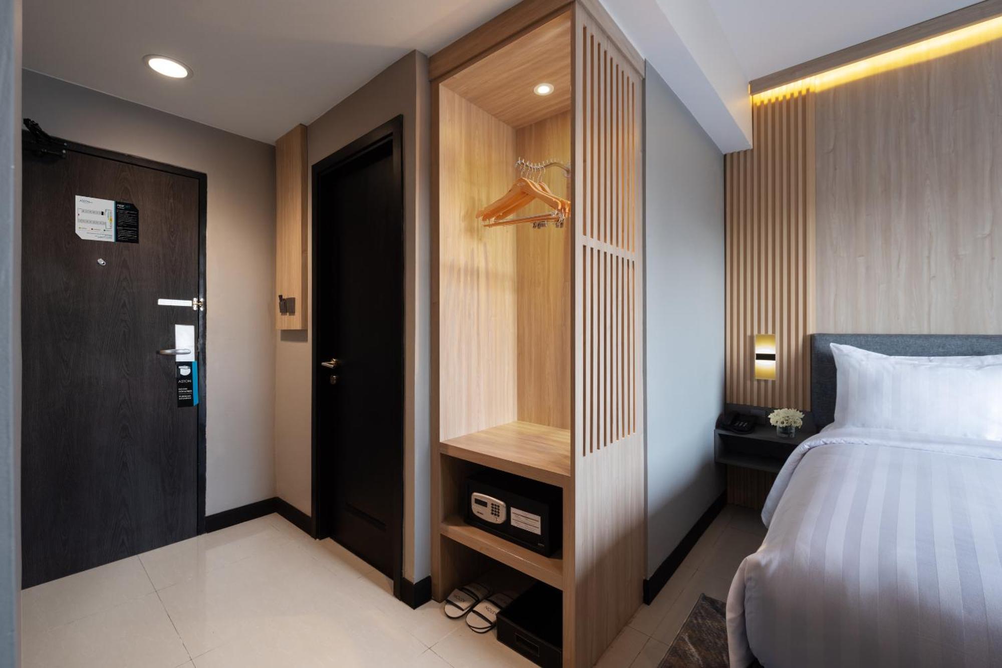 Aston Inn Rembang Exterior photo