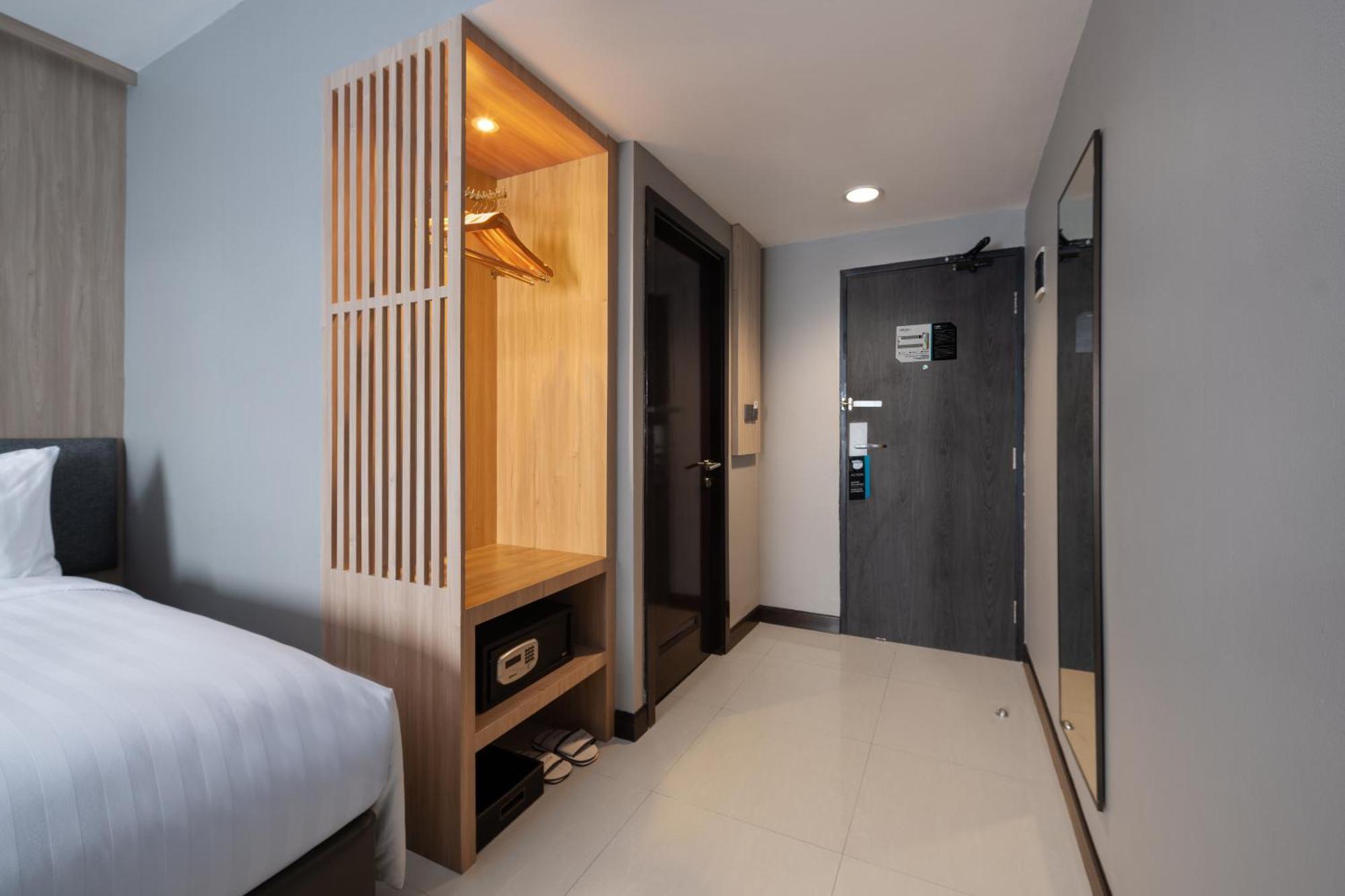 Aston Inn Rembang Exterior photo